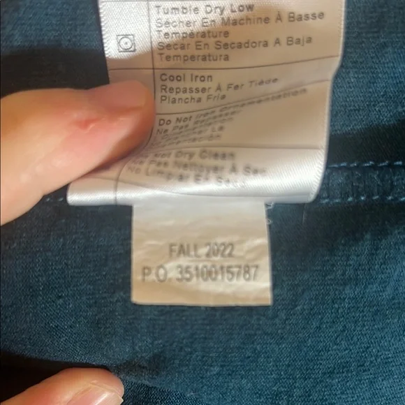 Carhartt Men’s Blue and Yellow Short Sleeve Tee Size Large - Picture 7 of 7